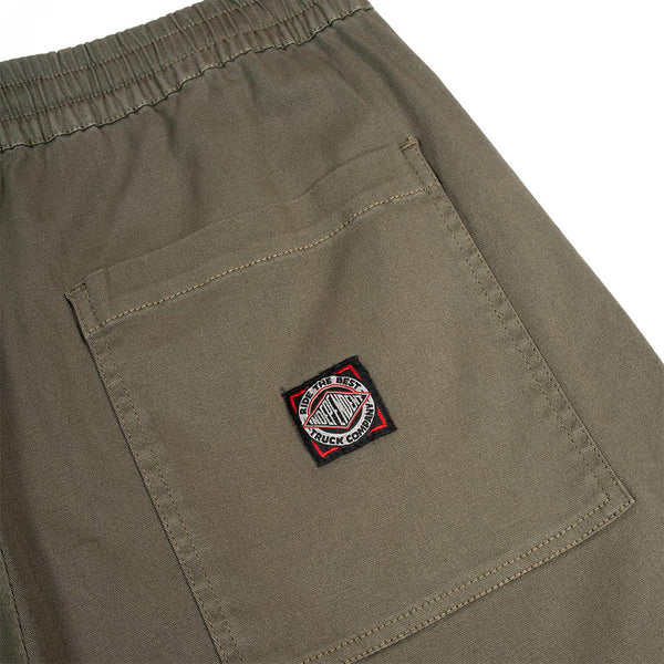 INDEPENDENT | DECADE TWILL MENS SHORTS. JUNGLE AVAILABLE ONLINE AND IN STORE AT MOMENTUM SKATESHOP IN COTTESLOE, WESTERN AUSTRALIA.