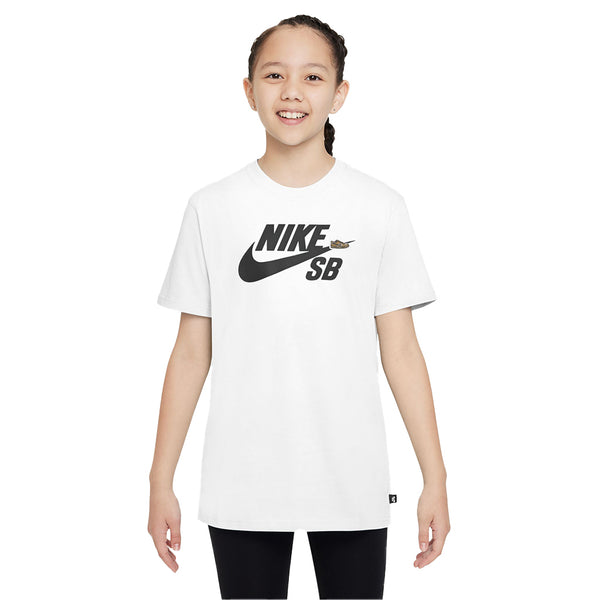 NIKE SB | KIDS LOOSE FIT SHORT SLEEVE TEE AVAILABLE ONLINE AND IN STORE AT MOMENTUM SKATESHOP IN COTTESLOE, WESTERN AUSTRALIA. SHOP ONLINE NOW: www.momentumskate.com.au