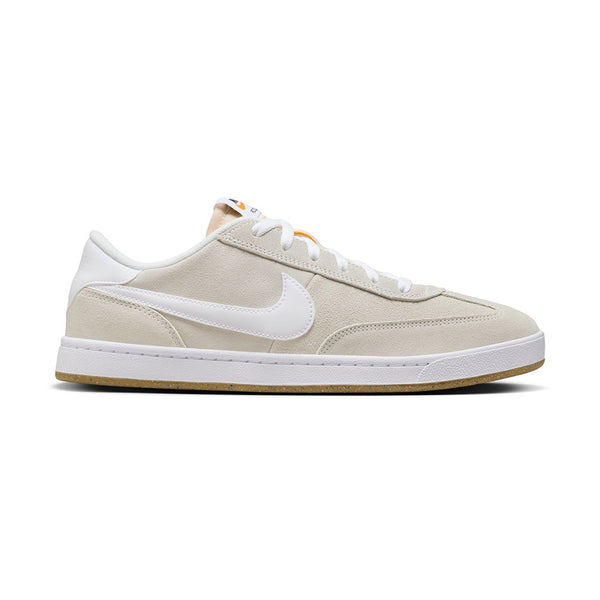 NIKE | NIKE SB FC CLASSIC. SUMMIT WHITE / BLANC SOMMET AVAILABLE ONLINE AND IN STORE AT MOMENTUM SKATESHOP IN COTTESLOE, WESTERN AUSTRALIA. SHOP ONLINE NOW: www.momentumskate.com.au