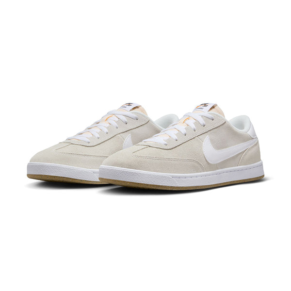 NIKE | NIKE SB FC CLASSIC. SUMMIT WHITE / BLANC SOMMET AVAILABLE ONLINE AND IN STORE AT MOMENTUM SKATESHOP IN COTTESLOE, WESTERN AUSTRALIA. SHOP ONLINE NOW: www.momentumskate.com.au