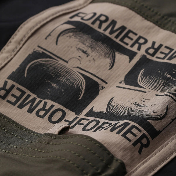 FORMER | MANNERS 20" TRUNK. ARMY MUSHROOM AVAILABLE ONLINE AND IN STORE AT MOMENTUM SKATESHOP IN COTTESLOE, WESTERN AUSTRALIA. SHOP ONLINE NOW: www.momentumskate.com.au
